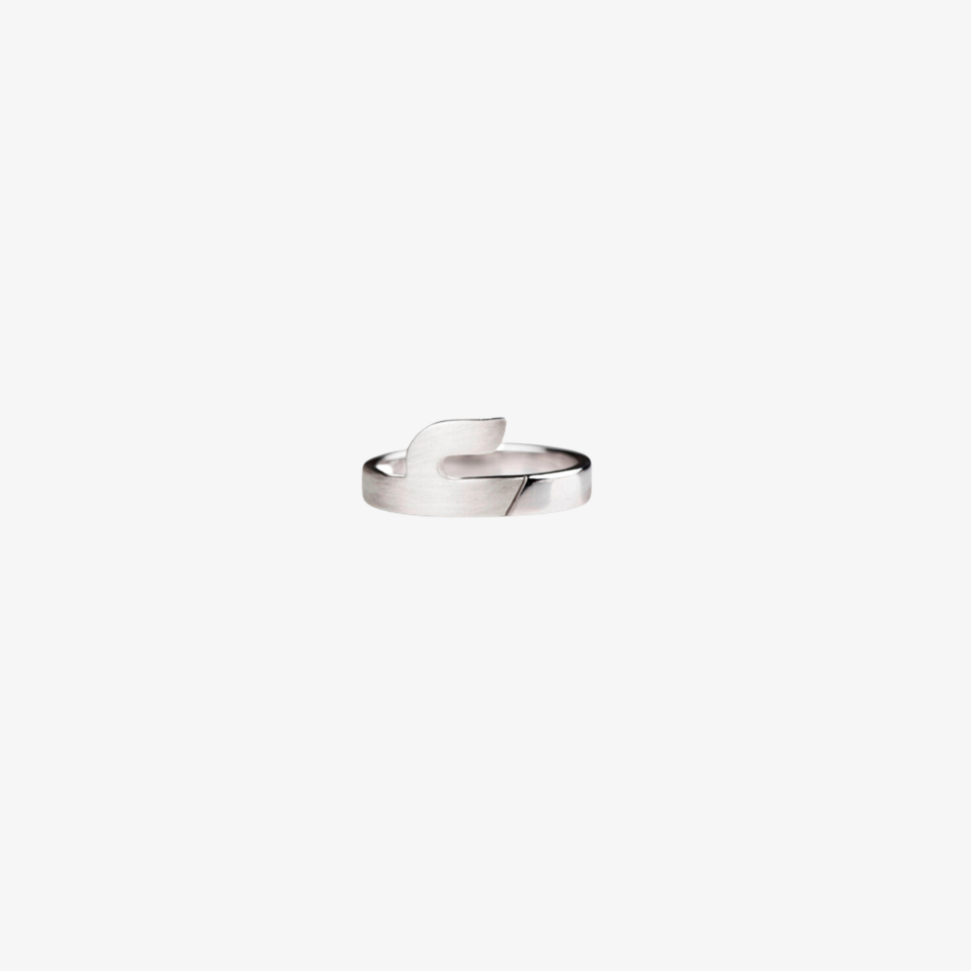 SILVER - Letter Ring